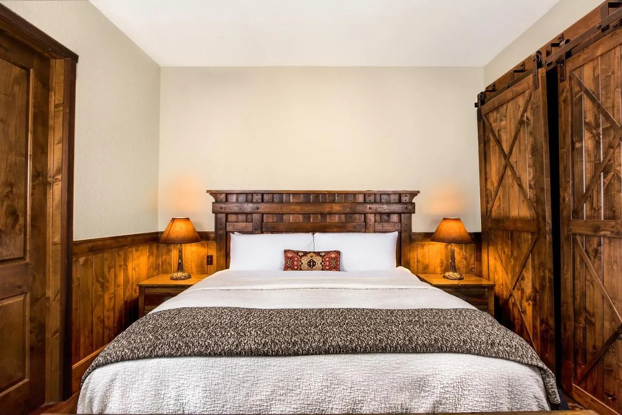 Big Cypress Lodge Memphis