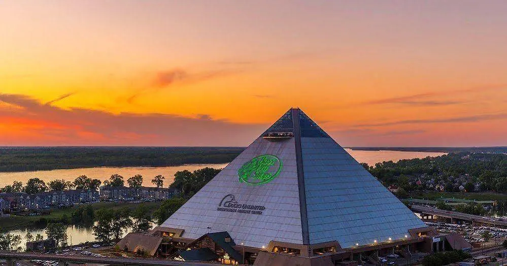 Big Cypress Lodge Memphis Resort