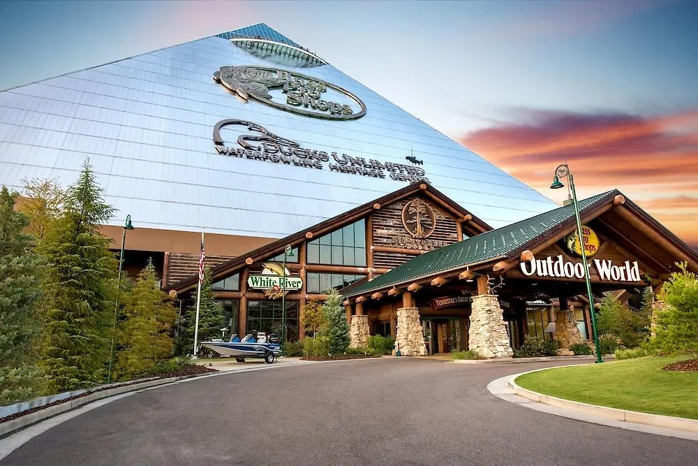 Big Cypress Lodge Memphis Resort