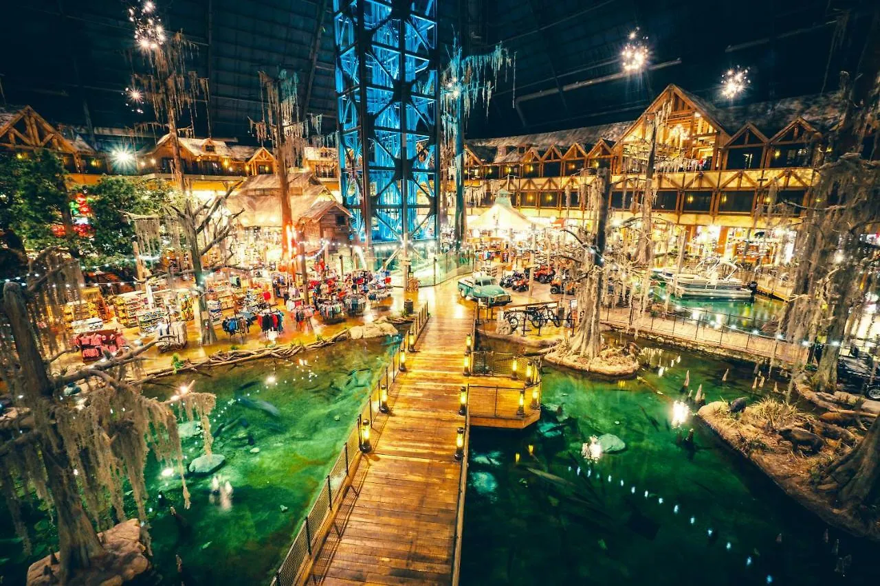 Big Cypress Lodge Memphis Resort
