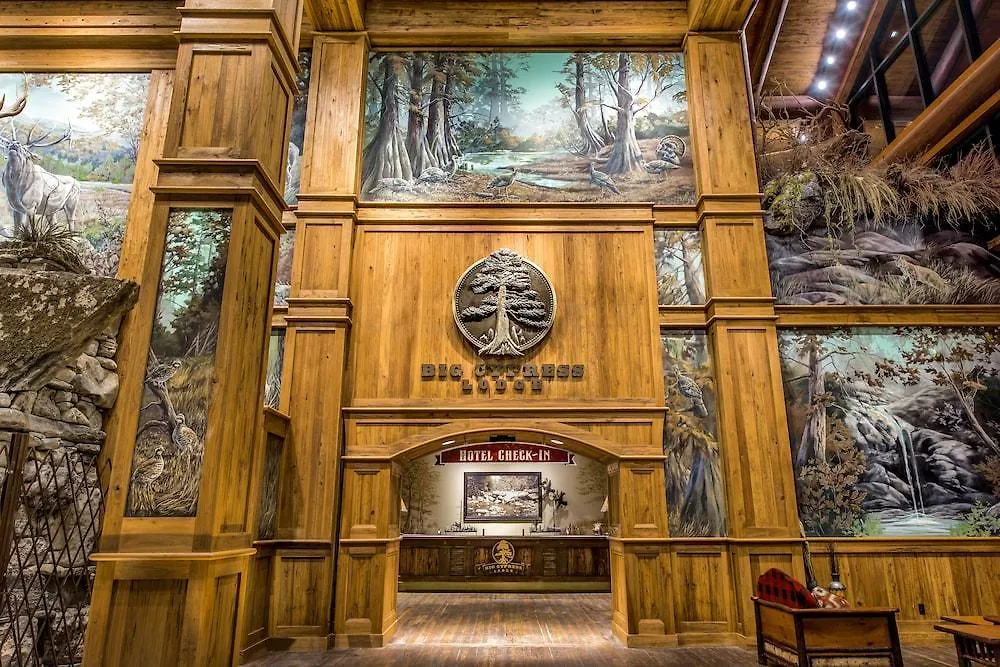 Big Cypress Lodge Memphis Resort